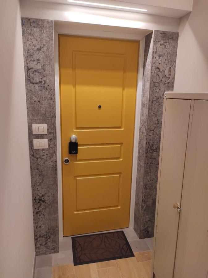 Boutique Apartments Cecilia Terst Exteriér fotografie
