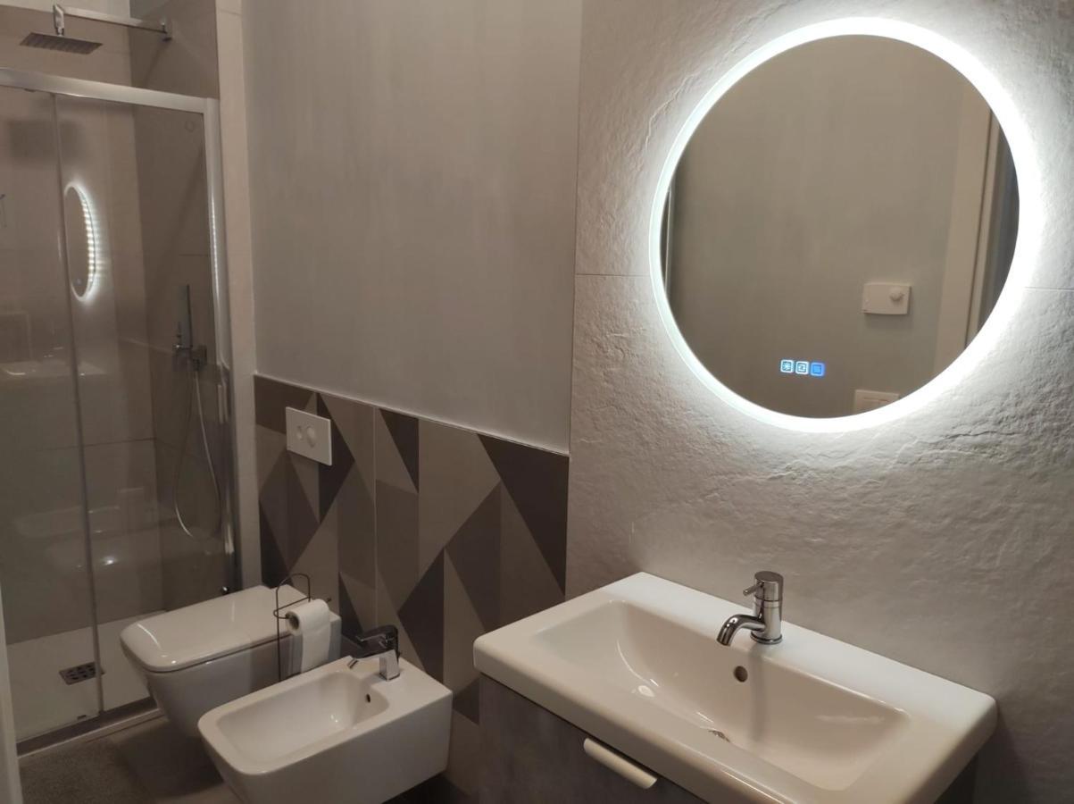 Boutique Apartments Cecilia Terst Exteriér fotografie