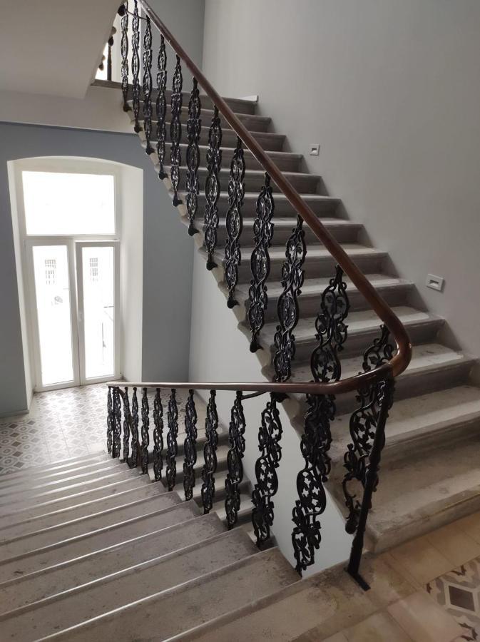 Boutique Apartments Cecilia Terst Exteriér fotografie