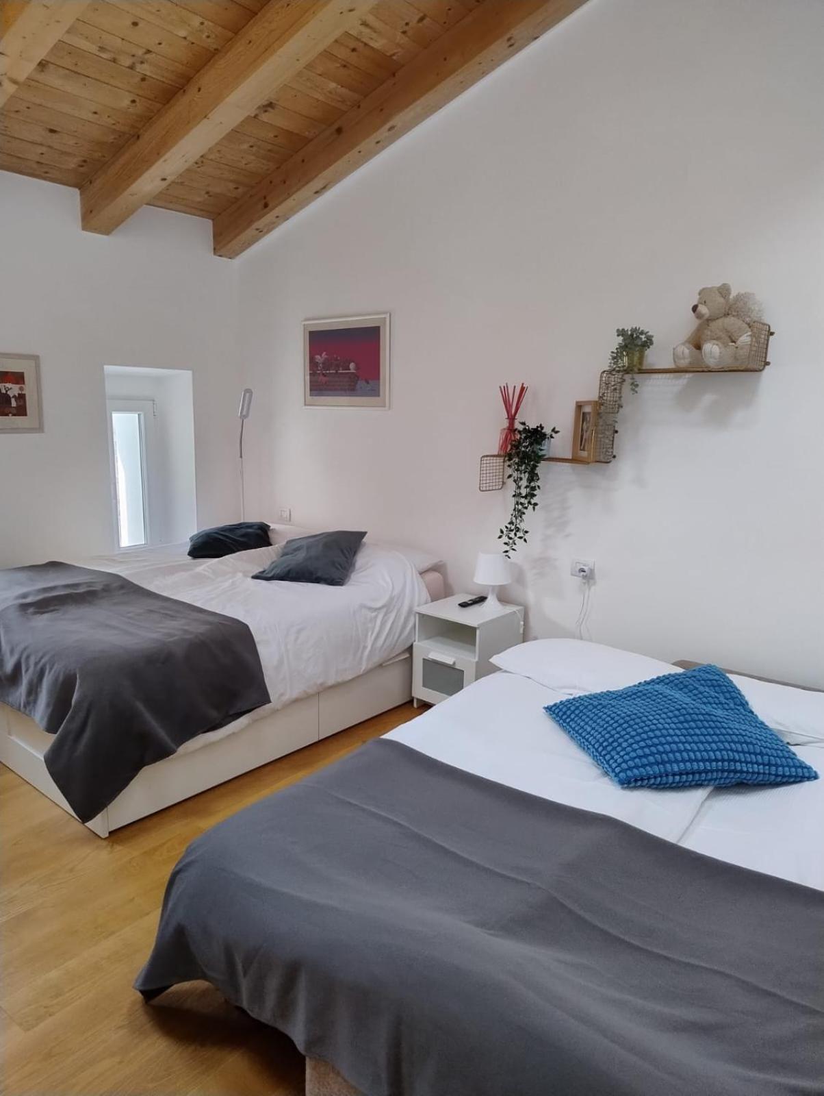 Boutique Apartments Cecilia Terst Exteriér fotografie